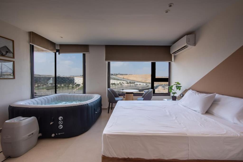 Jacuzzi Paradise Pyramids Panoramic View 503 Apartment Cairo